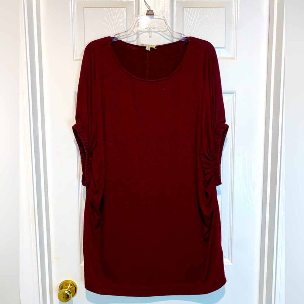 Umgee oversized maroon top.  Size S